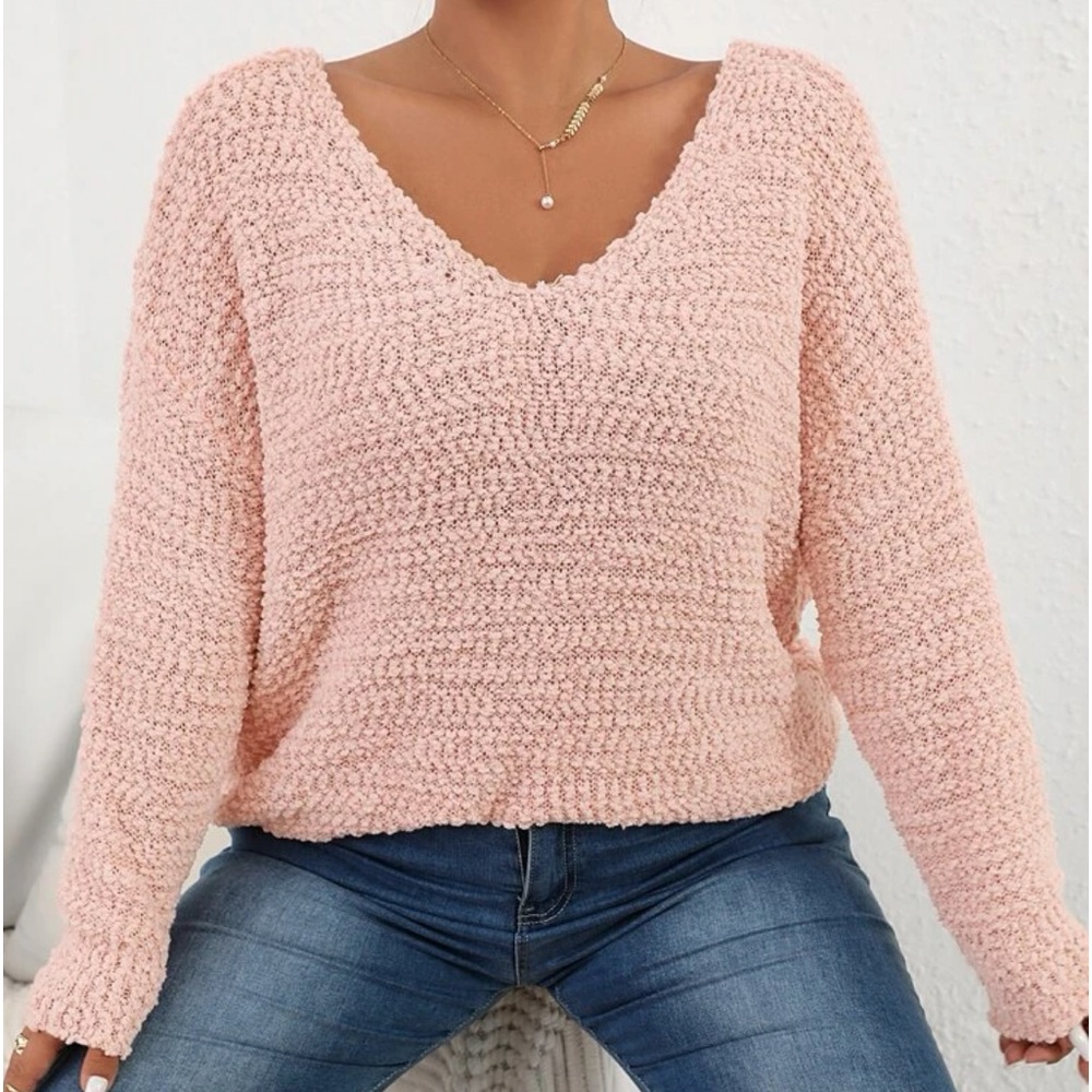 Cozy Plus Size Pearl Chain Detail Twist Back Drop Shoulder Sweater Top - Picture 6 of 6